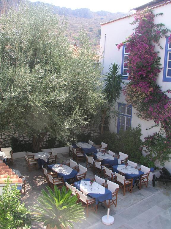 Ippokampos Hotel Hydra  Exterior photo