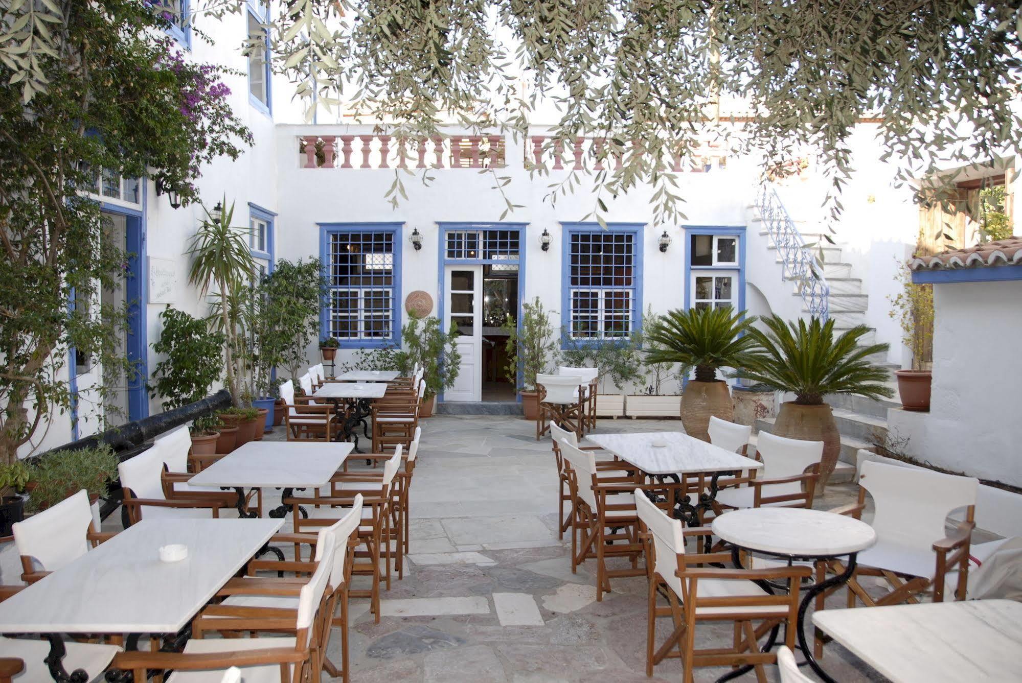 Ippokampos Hotel Hydra  Exterior photo